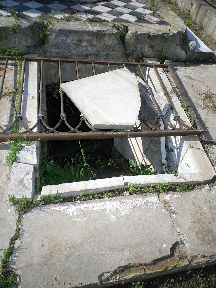 CIMETIERE DE TAMAZOUHET D ORAN EN MARS 2012  (127).JPG
